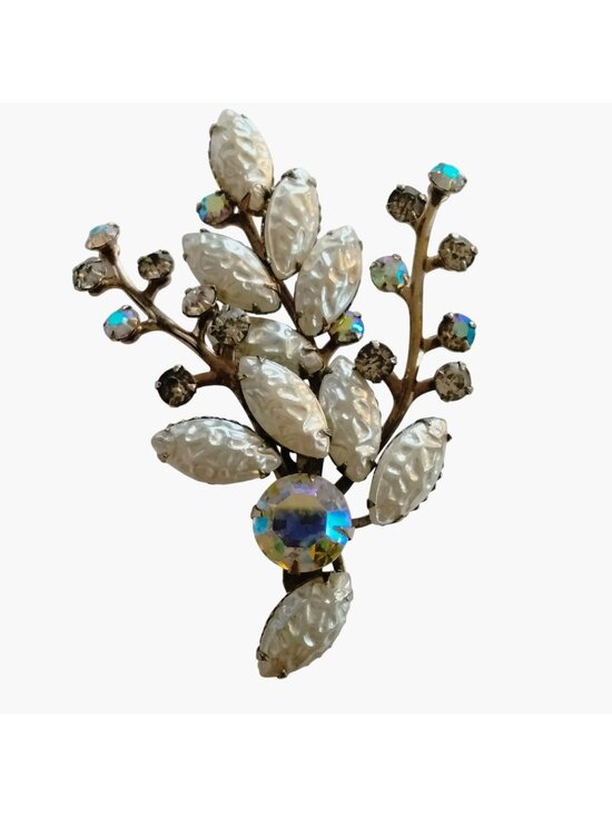 Vintage Jewelry - Aurora Borealis Brooch Rhinestone Crystals Elegant Vtg Statement Wedding Floral